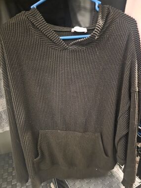 Pink Lily Black Ribbed Crewneck Pullover with Kangaroo Pocket